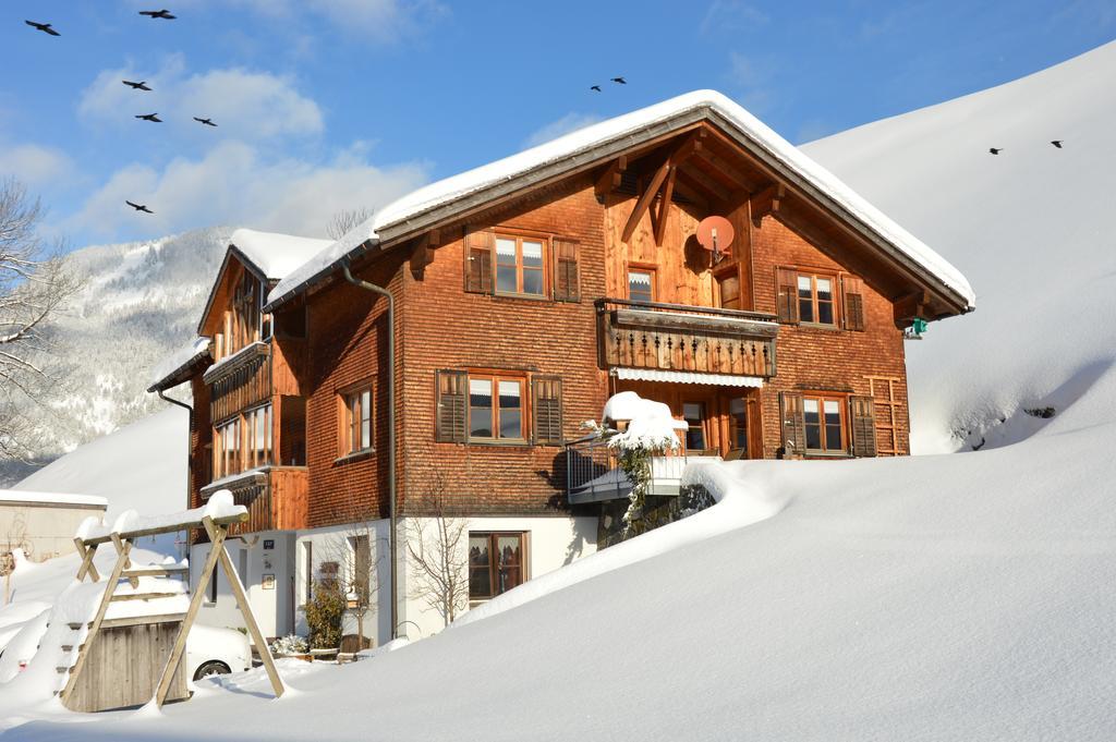 Appartments Haus Monika Schoppernau Buitenkant foto