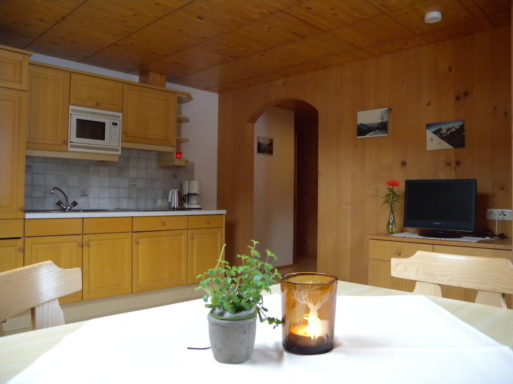Appartments Haus Monika Schoppernau Kamer foto